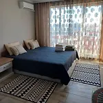 Admiral Plaza 35 -studio-sunny Apartament Słoneczny Brzeg
